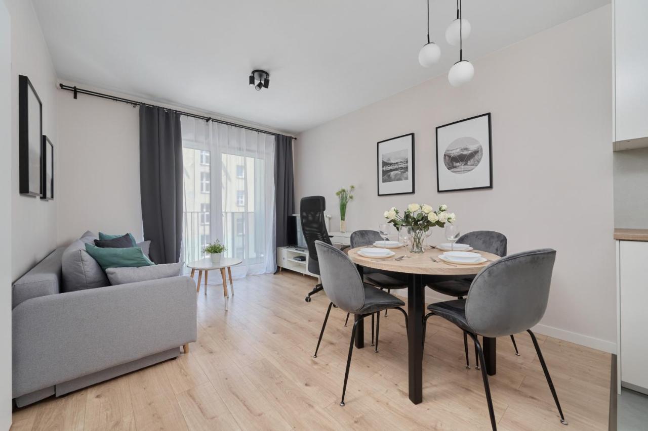 Nowa Manufaktura Apartment Wroclaw Krzyki By Noclegi Renters Exteriör bild