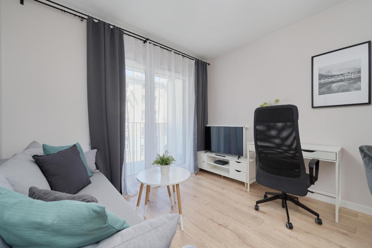 Nowa Manufaktura Apartment Wroclaw Krzyki By Noclegi Renters Exteriör bild